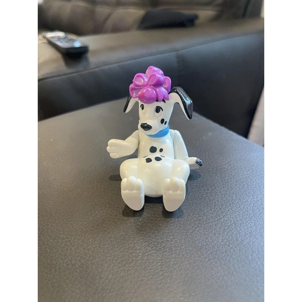Vintage 101 Dalmatians Purple Bow 1996 McDonalds Happy Meal Figurine Christmas